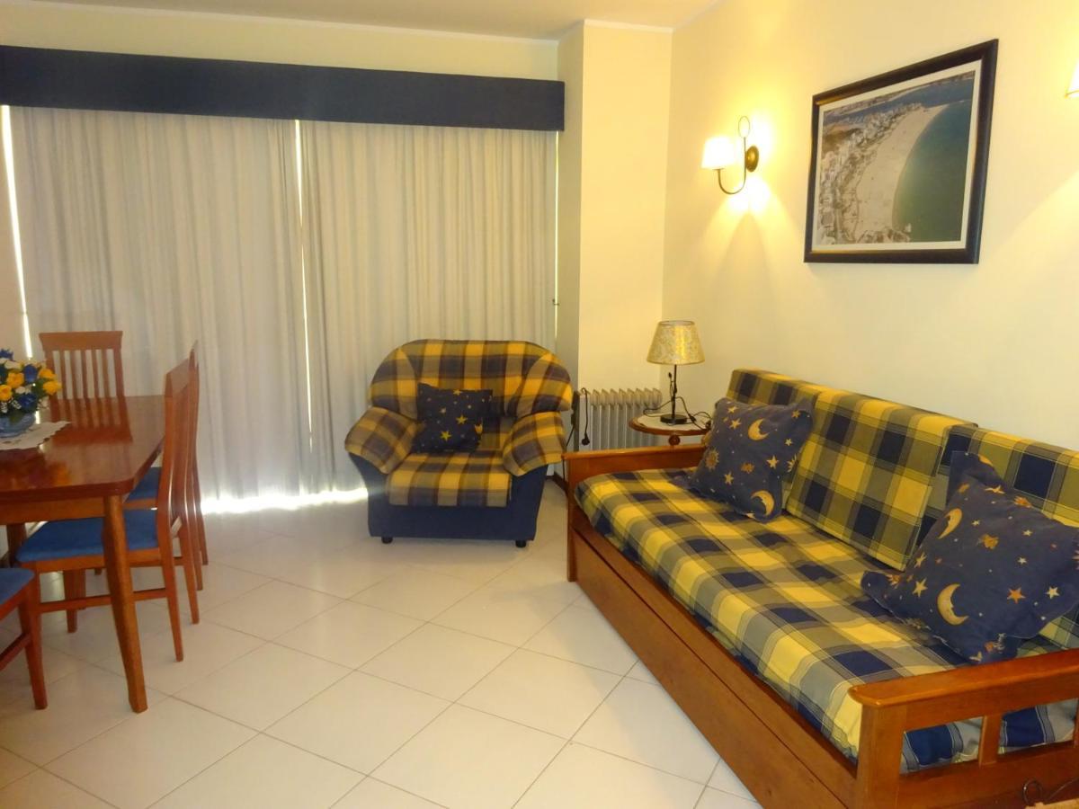 Apartamento T1 Com Piscina E Vista Mar - Praia Da Rocha Портиман Екстериор снимка