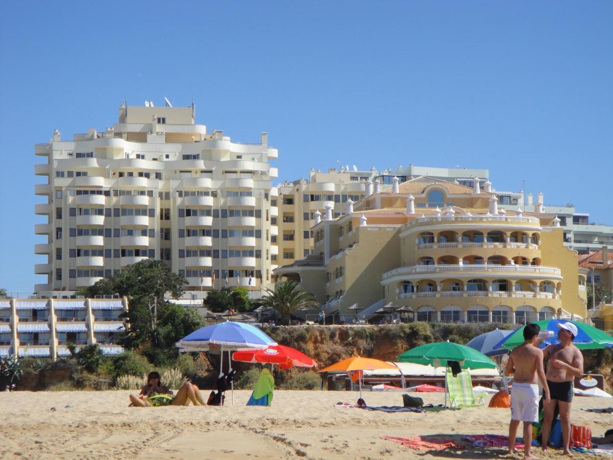 Apartamento T1 Com Piscina E Vista Mar - Praia Da Rocha Портиман Екстериор снимка