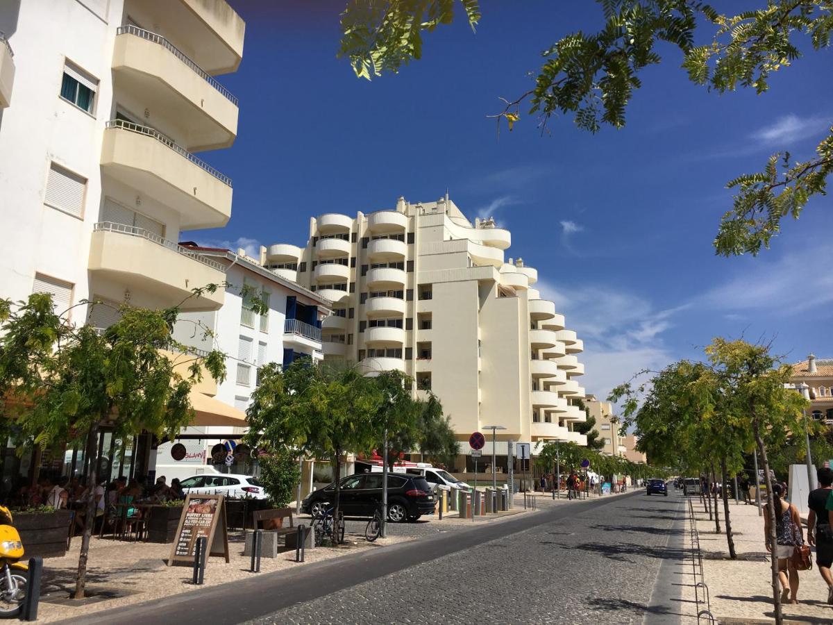 Apartamento T1 Com Piscina E Vista Mar - Praia Da Rocha Портиман Екстериор снимка