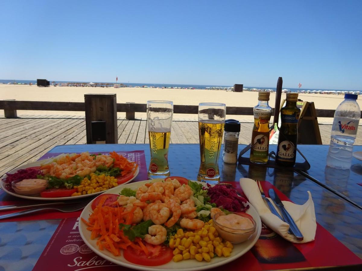 Apartamento T1 Com Piscina E Vista Mar - Praia Da Rocha Портиман Екстериор снимка