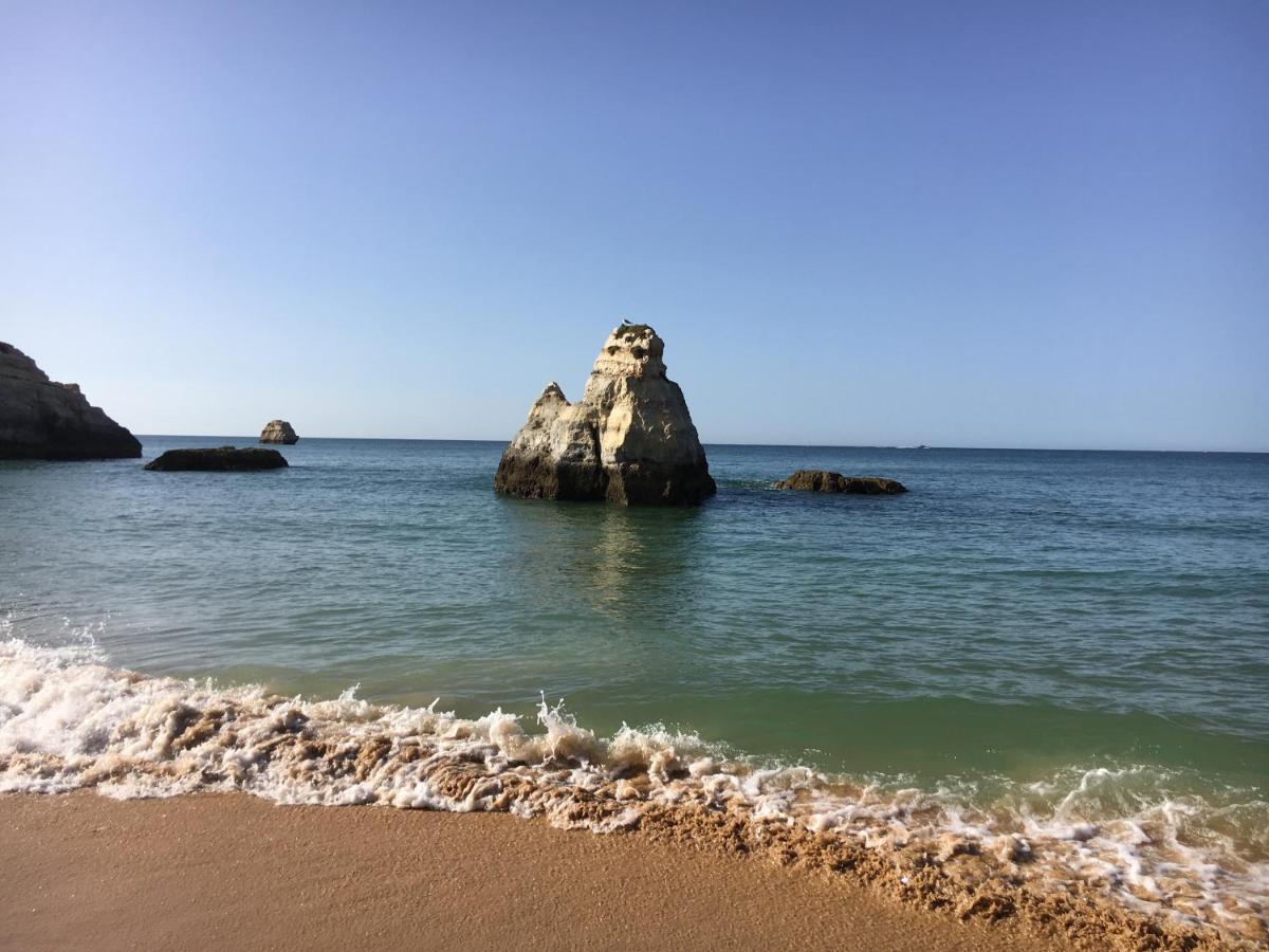 Apartamento T1 Com Piscina E Vista Mar - Praia Da Rocha Портиман Екстериор снимка