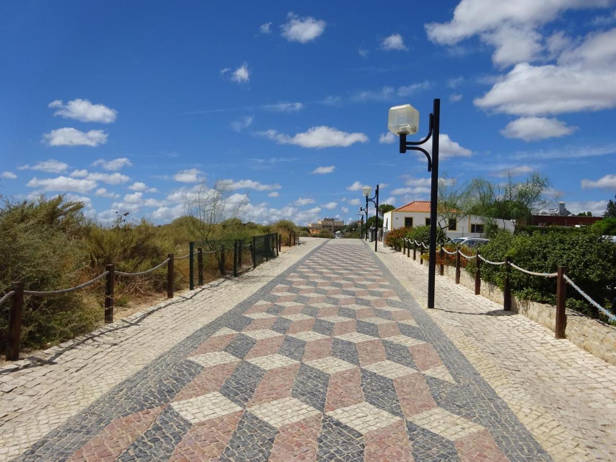 Apartamento T1 Com Piscina E Vista Mar - Praia Da Rocha Портиман Екстериор снимка